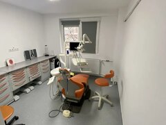 KirilovaDent, cabinet stomatologic non stop sector 6